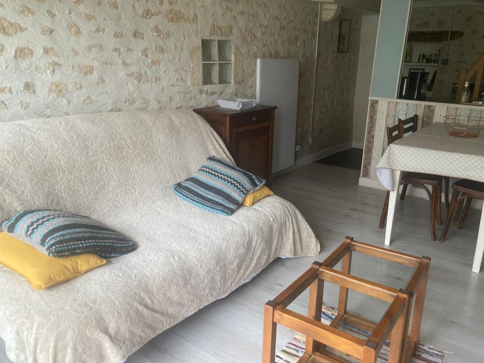 Villa Logis Cote Jardin Varennes-les-Narcy Esterno foto